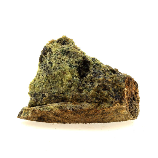 Péridotite, 671.6 carats, Mont Briançon, Haute-Loire, France