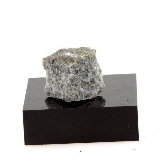 Péridotite, 12.8 carats, Estrie, Quebec, Canada