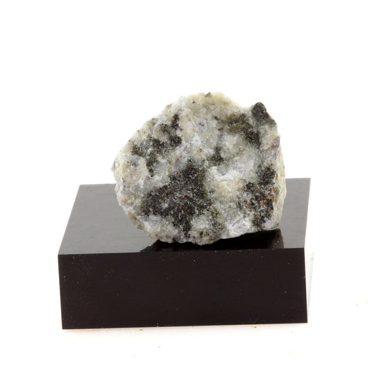 Monzonite, 27.5 carats, Laurentian, Quebec, Canada