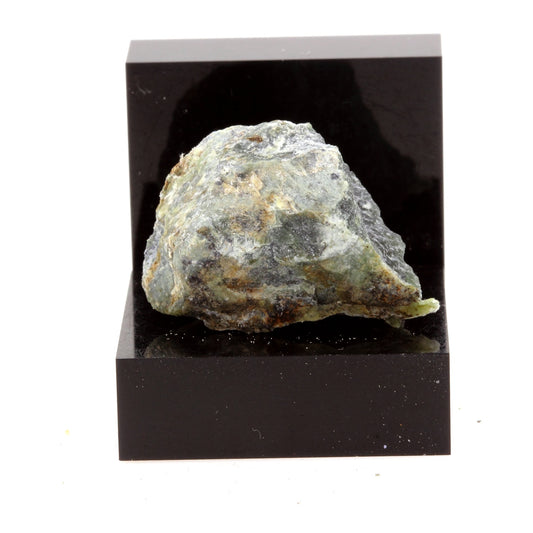 Lizardite, 40.6 carats, Estrie, Québec, Canada