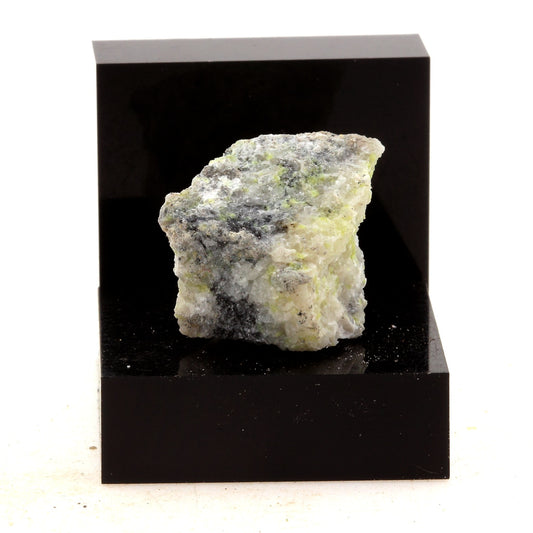 Pistacite, 30.89 carats, Estrie, Québec, Canada