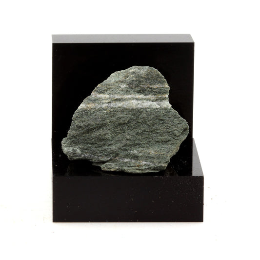 Hydrozincite. 33.16 carats. Estrie, Québec, Canada