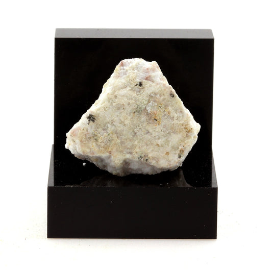 Gypse. 33.99 carats. Estrie, Québec, Canada