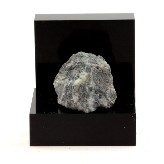 Porphyry, 25.59 carats, Drummondville, Québec, Canada