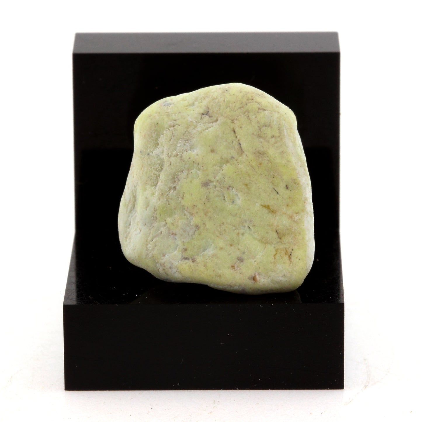 Picotite, 35.13 carats, Lanark, Ontario, Canada