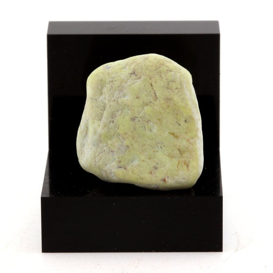 Picotite, 35.13 carats, Lanark, Ontario, Canada