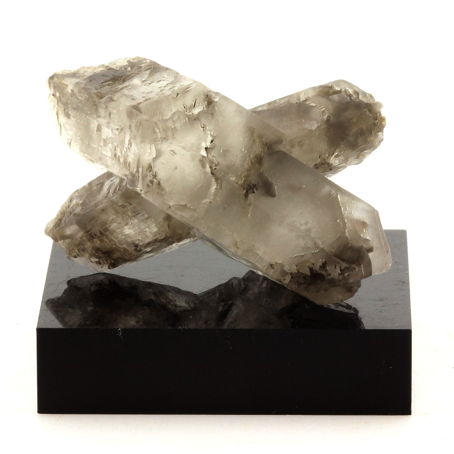 Gypse. 83.5 carats. Sinard, Isère, Rhône-Alpes, France
