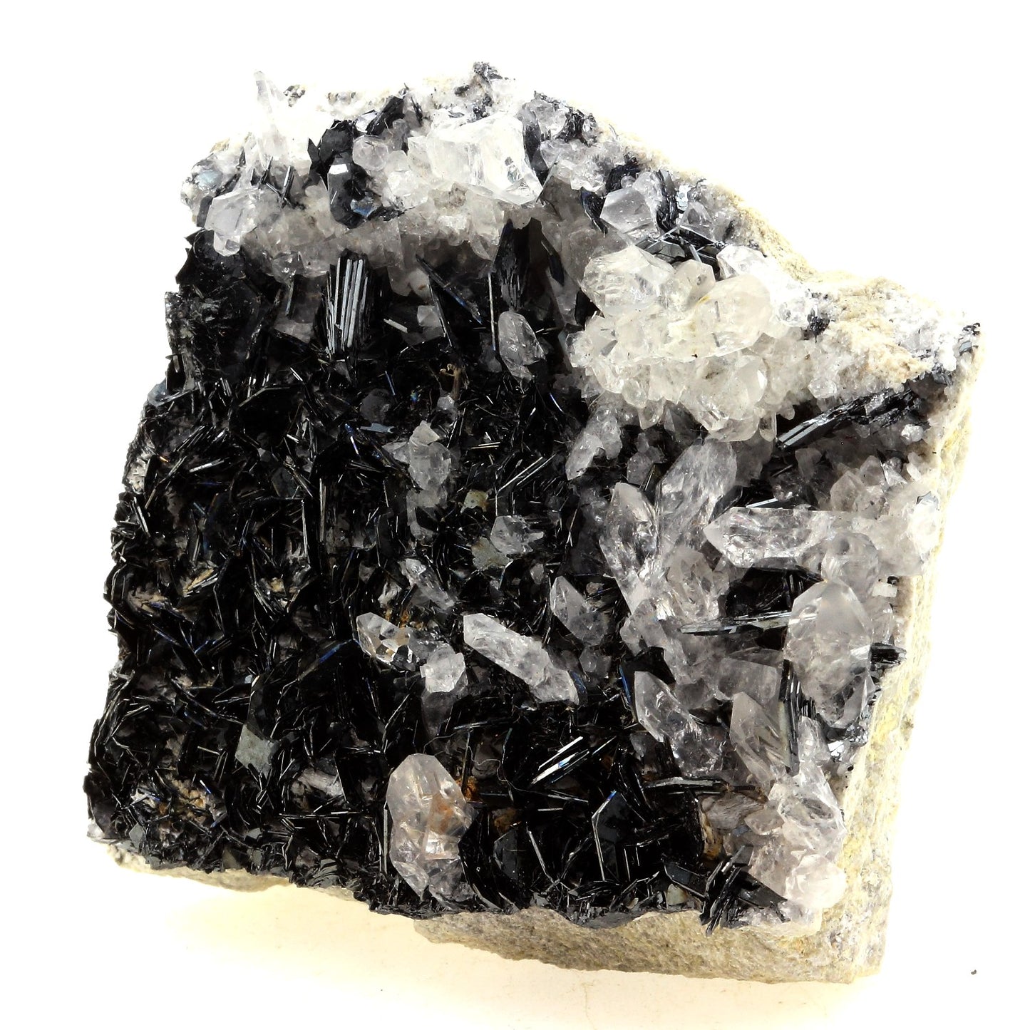 Hematite. 419.2 carats. Les Grandes Rousses, Oisans, France