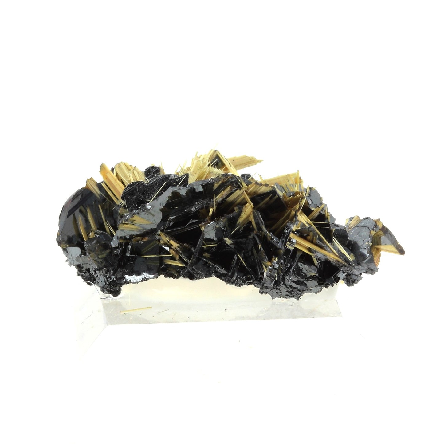 Rutile + Hematite. 142.2 carats. Novo Horizonte, Bahia, Brésil