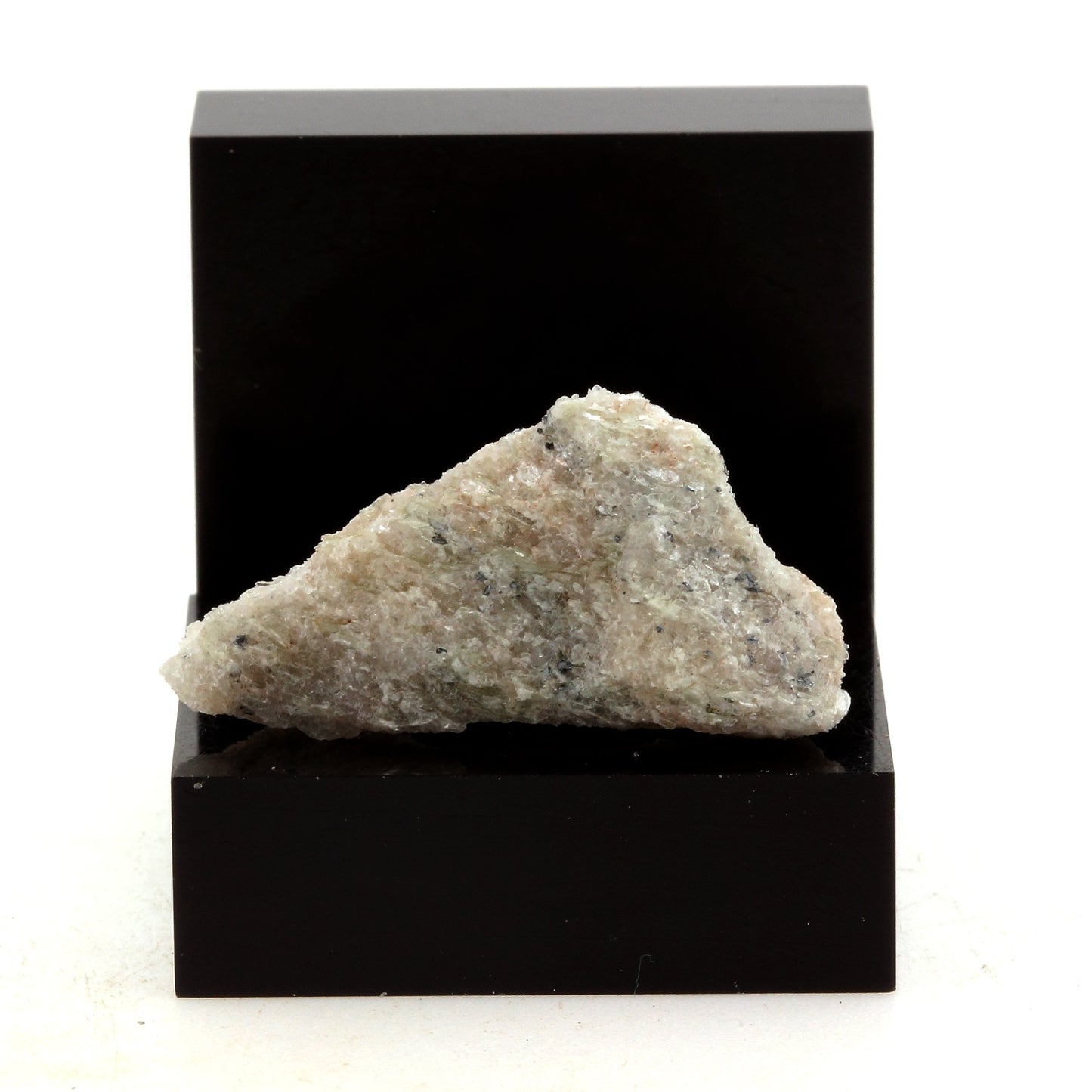 Mica, 17.39 carats, North Bay, Ontario, Canada