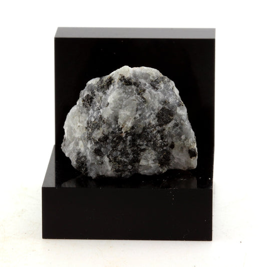 Monzodiorite, 45.15 carats, Laurentian, Quebec, Canada