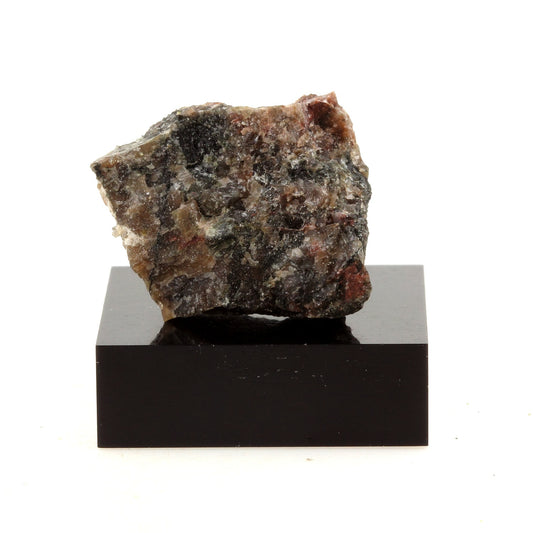 Tourmaline + Pegmatite, 39.87 carats, Gatineau, Québec, Canada