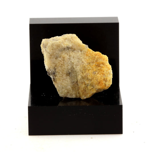 Pinite, 18.84 carats, Grenville, Québec, Canada