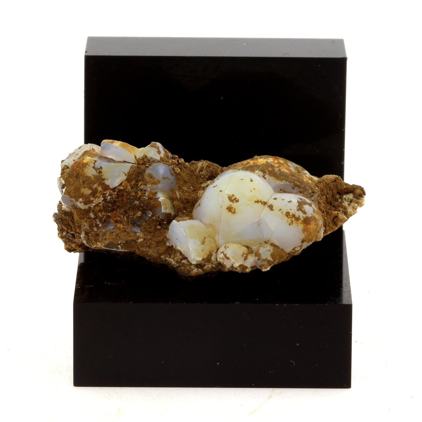 Lussatite. 30.3 carats. Dallet, Puy-de-Dôme, France