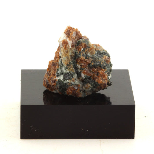 Grenat Grossularite. 30.0 carats. Willsboro, New York, USA