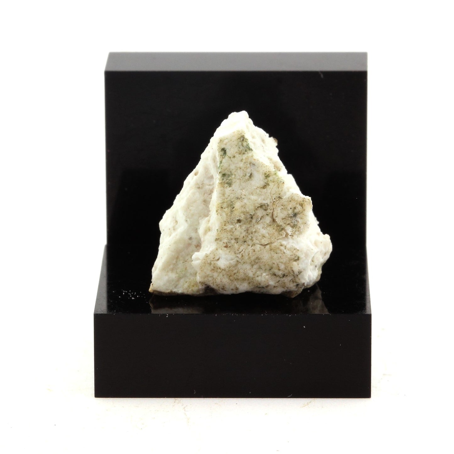 Porcelanite, 29.4 carats, Estrie, Québec, Canada