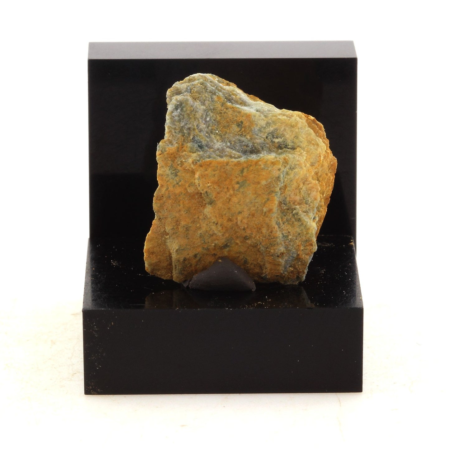 Jaspe. 18.8 carats. Arizona, USA
