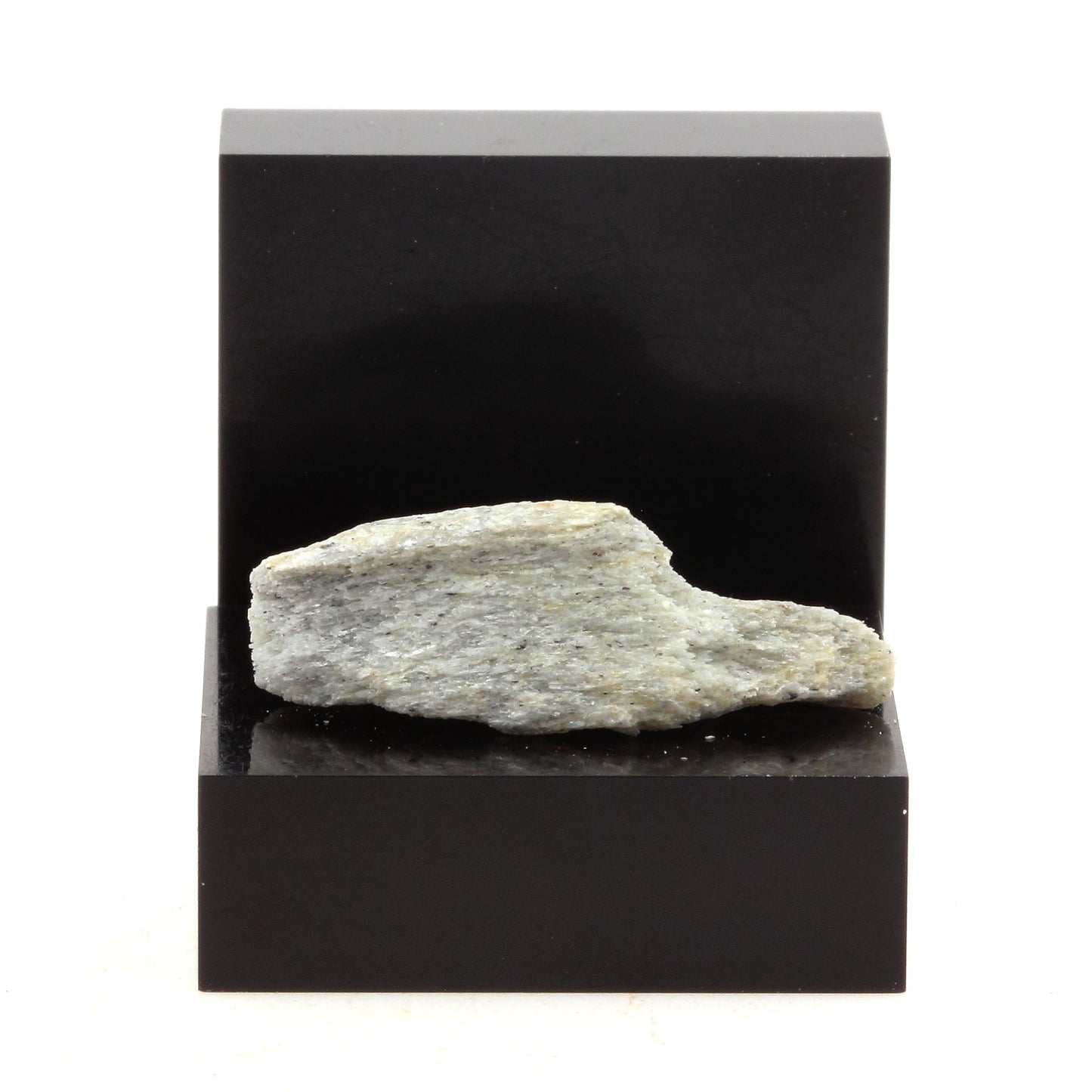 Hemimorphite. 13.9 carats. Gouverneur, New York, USA