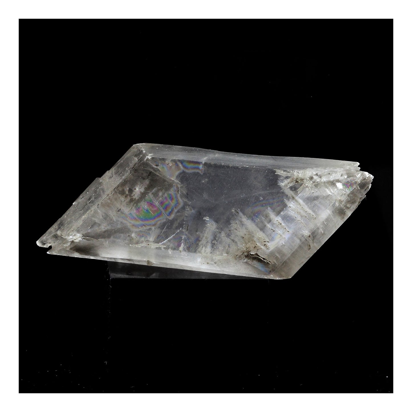 Gypse. 208.5 carats. Le Monestier-du-Percy, Isère, France