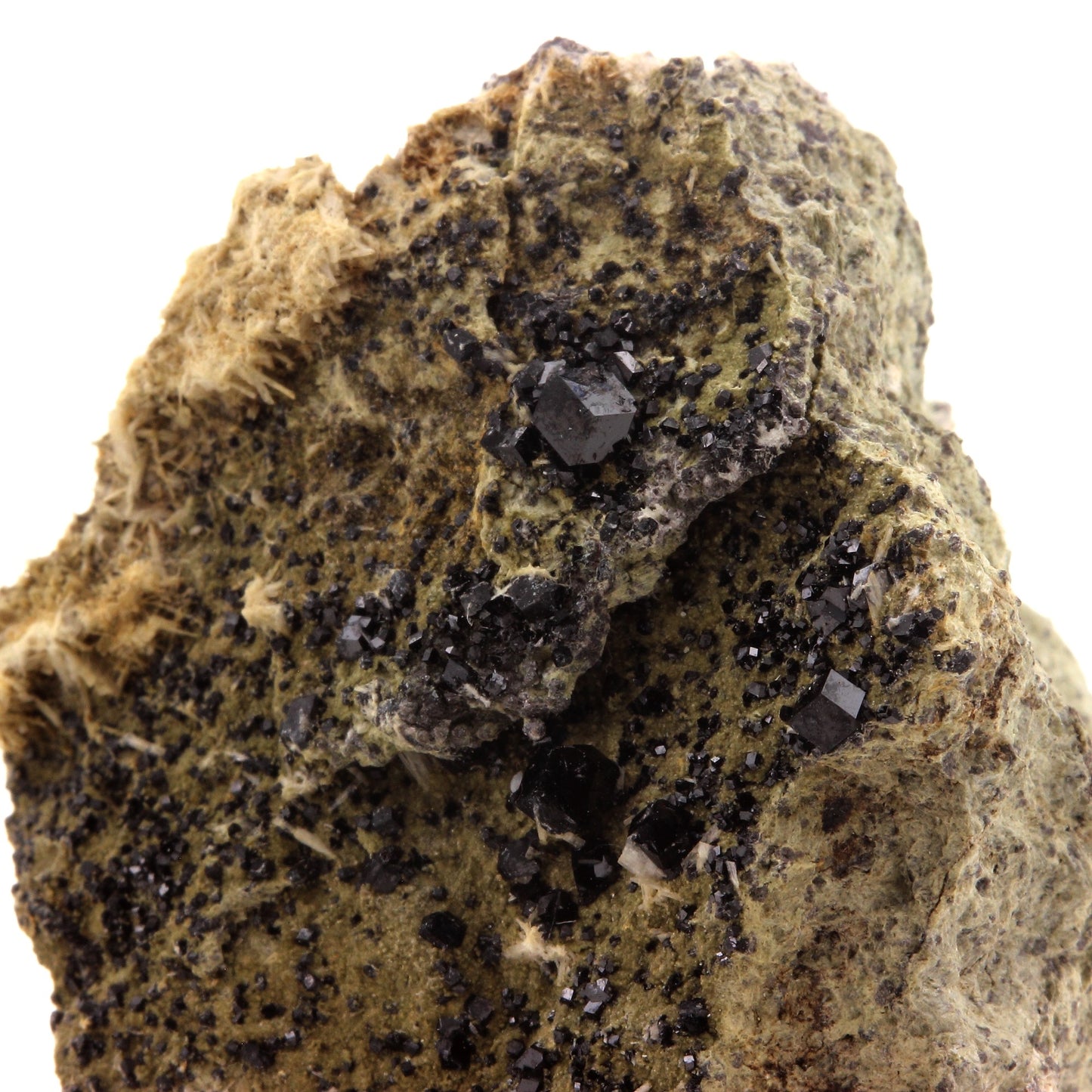 Grenat Melanite. 151.0 carats. San Benito Co., California, USA