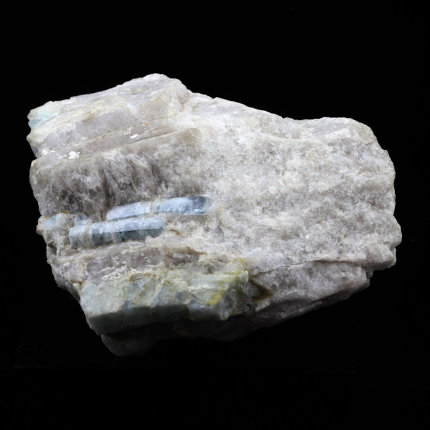 Aigue-Marine + Mica en provenance de Codera Valley, Novate Mezzola, Lombardy, Italie