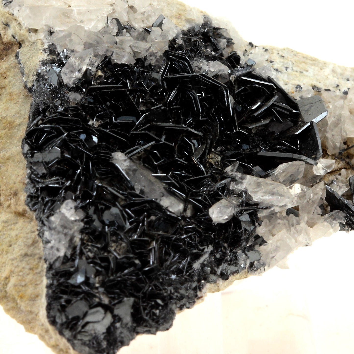 Hematite. 511.0 carats. L'Alpe d'Huez, Oisans, France