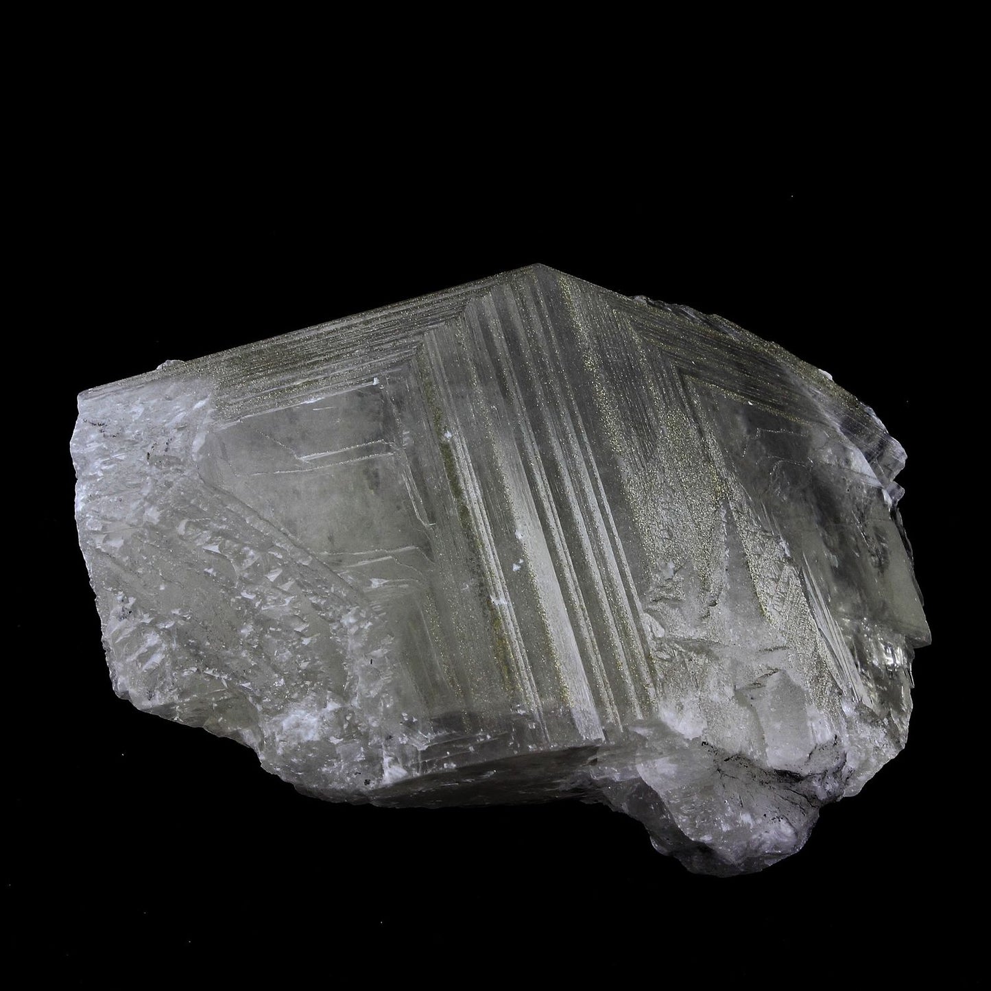 Calcite + Pyrite. 8106.0 carats. En provenance de Xifan, Jiangxi Sheng, Chine