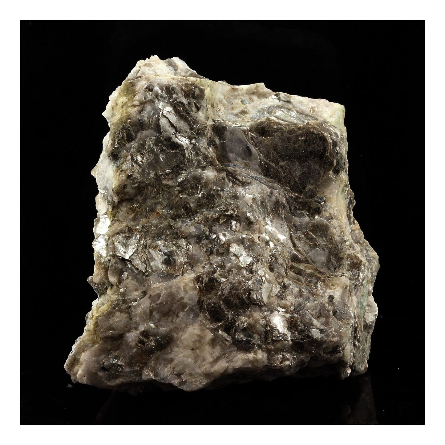 Muscovite, 839.0 carats, Castelnau-de-Brassac, Tarn, France