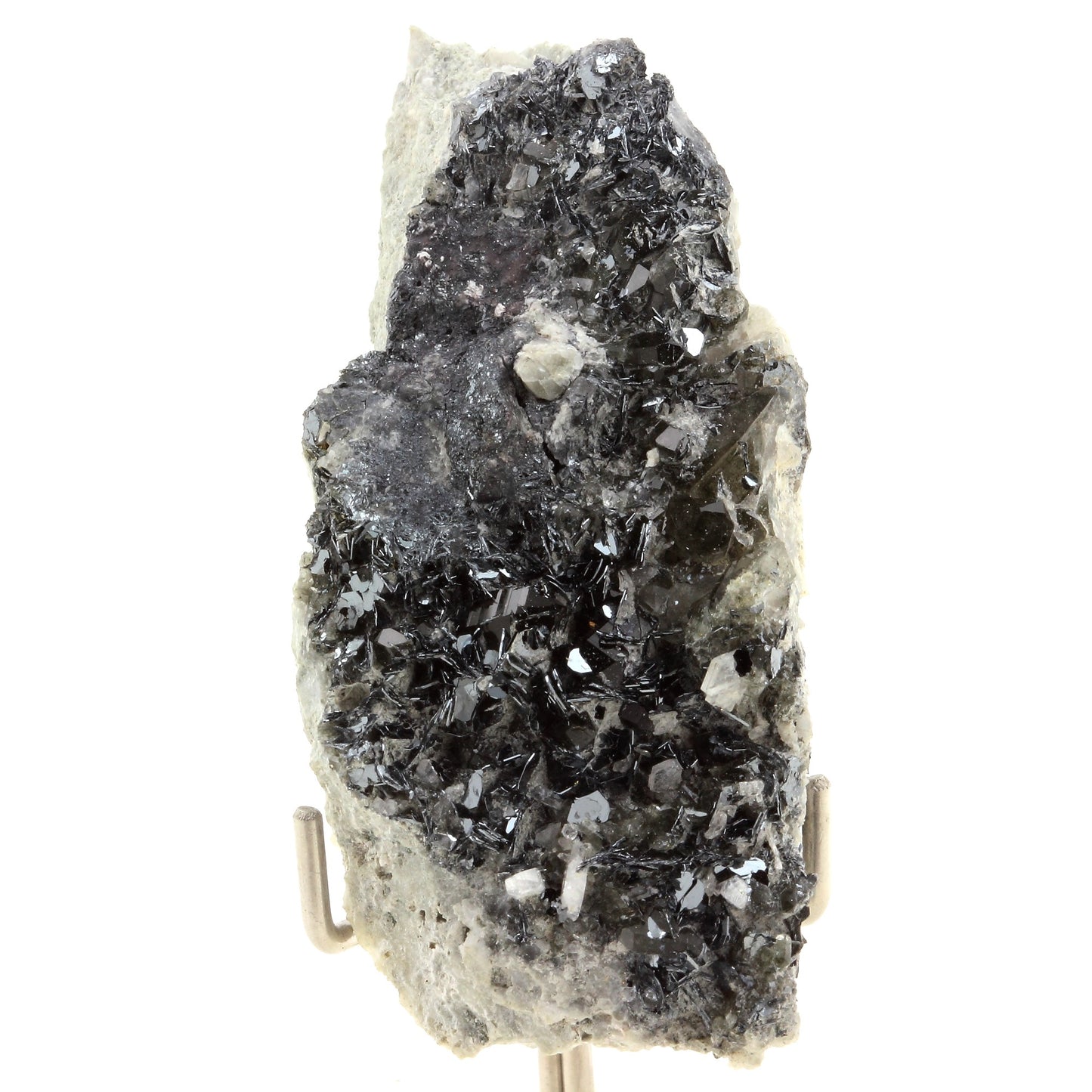 Hematite + Quartz. 114.0 carats. Clot d'Outre, Saint Christophe-en-Oisans, France