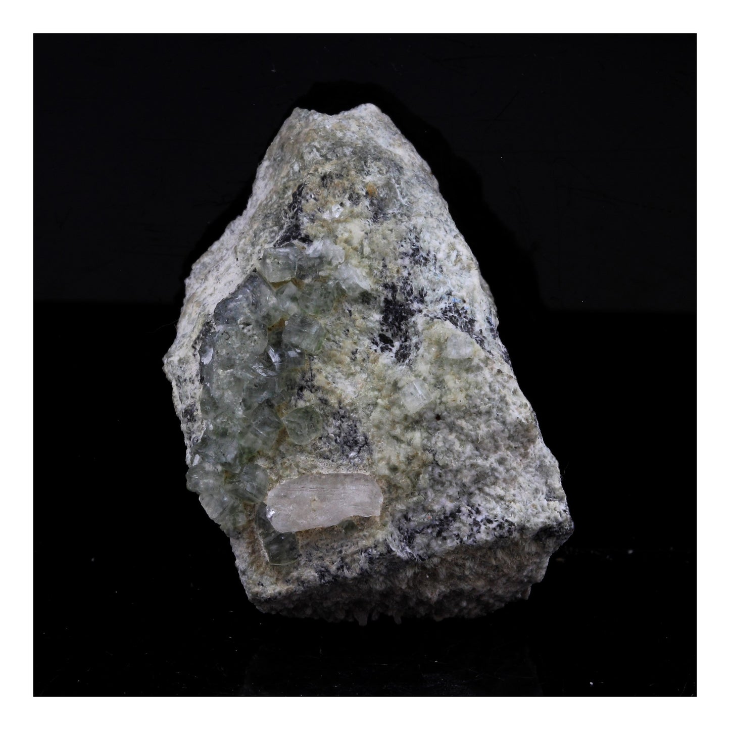 Prehnite. 63.5 carats. La Combe de la Selle, St Christophe-en-Oisans, Isère, France
