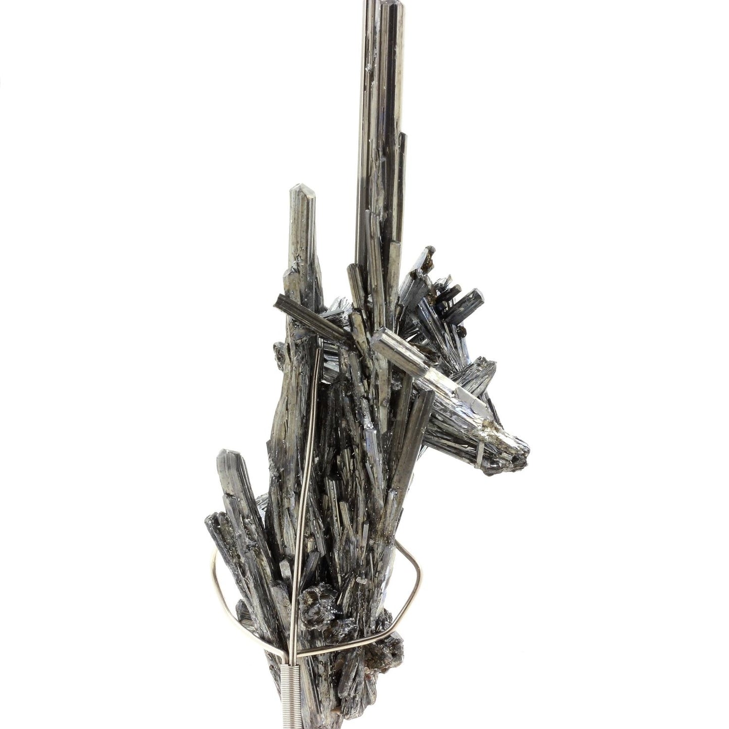 Stibnite. 2531.0 carats. En provenance de Wuning Mine, Jiangxi, Chine