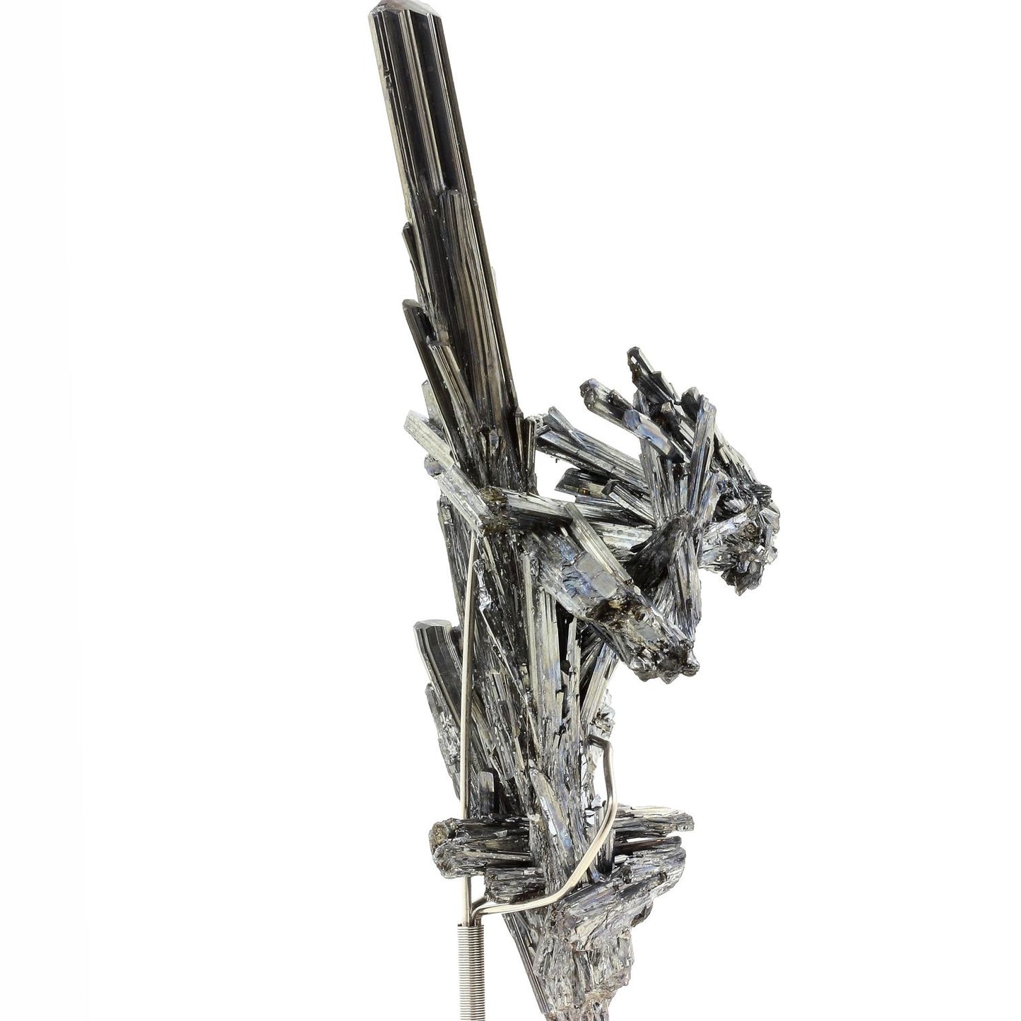 Stibnite. 2531.0 carats. En provenance de Wuning Mine, Jiangxi, Chine