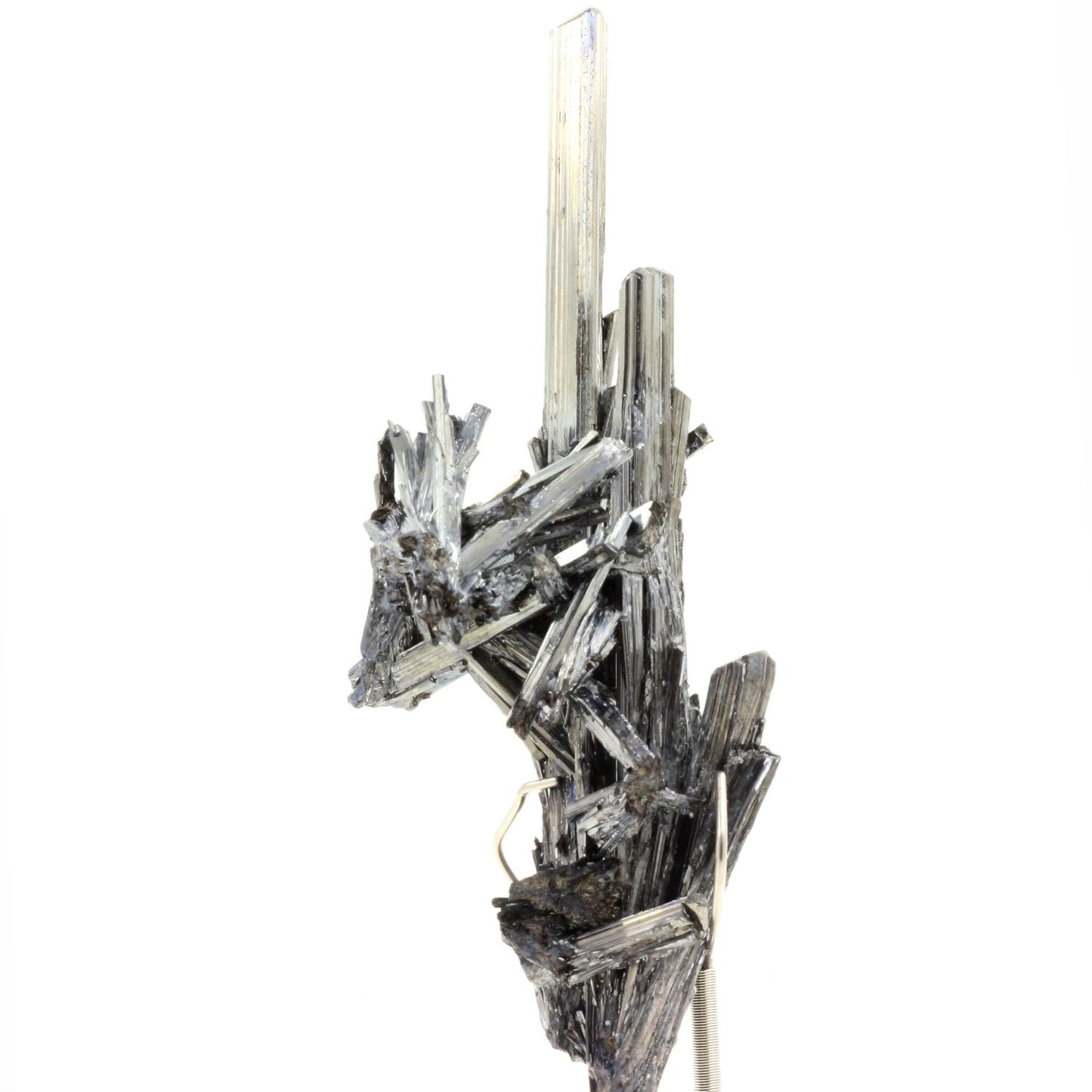 Stibnite. 2531.0 carats. En provenance de Wuning Mine, Jiangxi, Chine