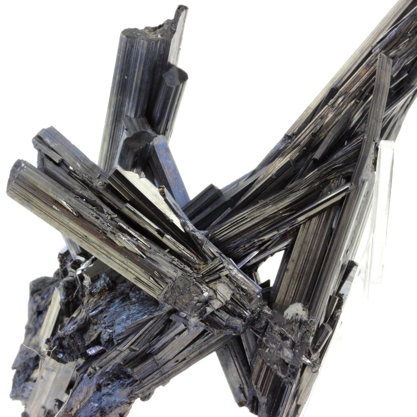 Stibnite. 1874.0 carats. En provenance de Wuning Mine, Jiangxi, Chine