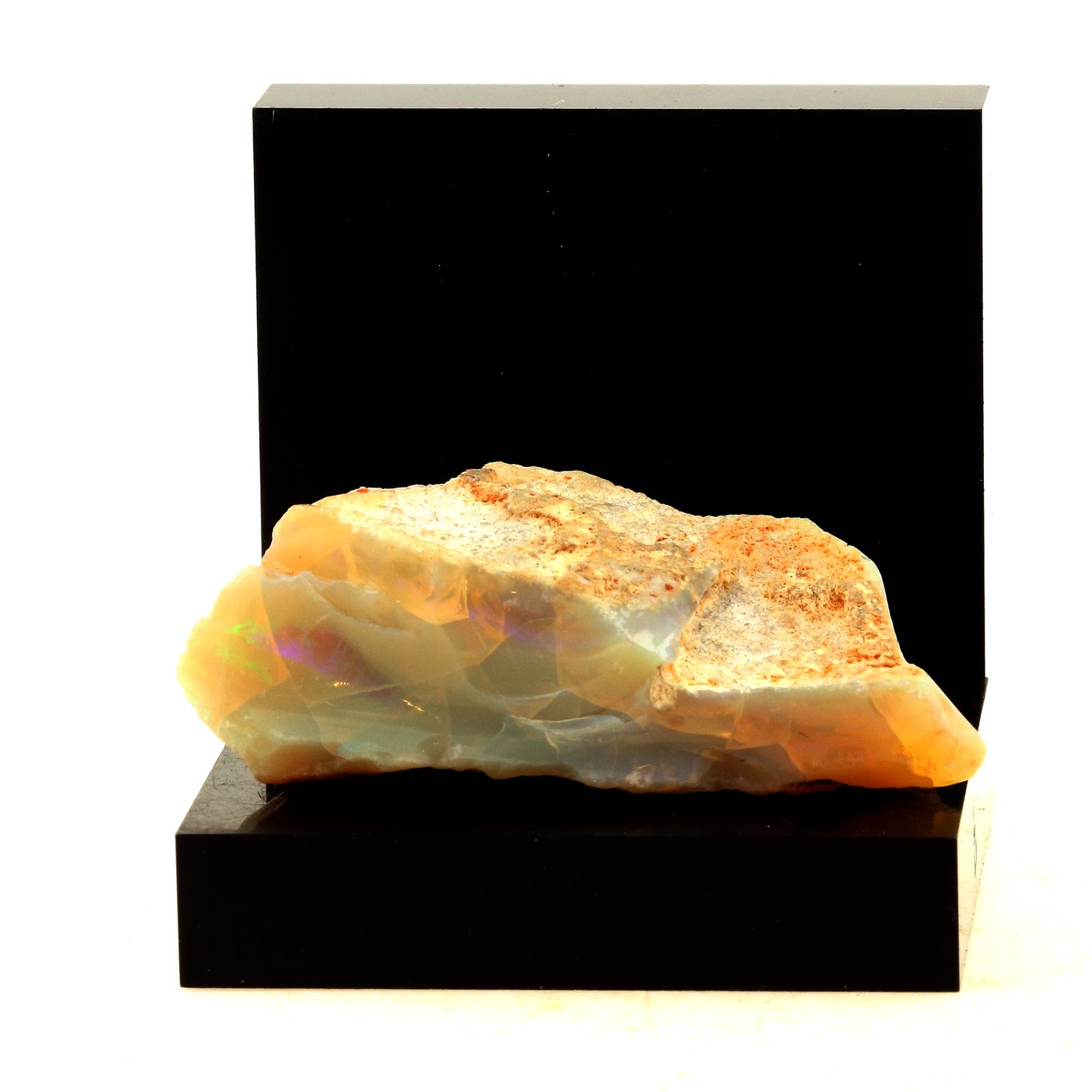 Opale. 154.5 carats. Coober Pedy, Central North, Australie