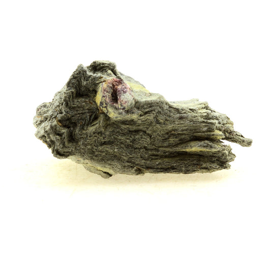 Grenat Almandin. 180.0 carats. Serevengude, Collobrières, France