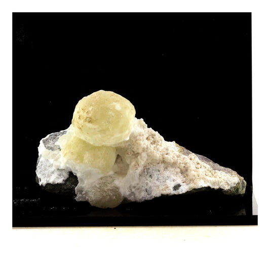 Okenite, 625.0 carats, Pune, Maharashtra, Inde