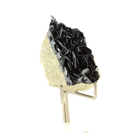 Hematite. 110.0 carats. Massif des Grandes Rousses, Oisans, France