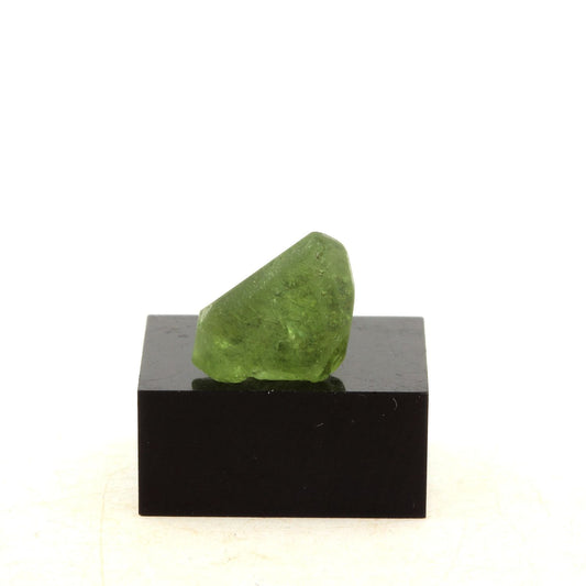 Péridot. 8.94 carats. Skardu District, Baltistan, Pakistan