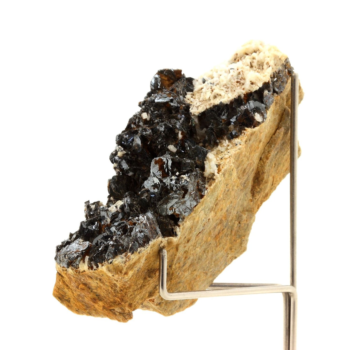 Hematite. 360.70 carats. Glacier de Sarenne, l'Alpe d'Huez, Oisans, France