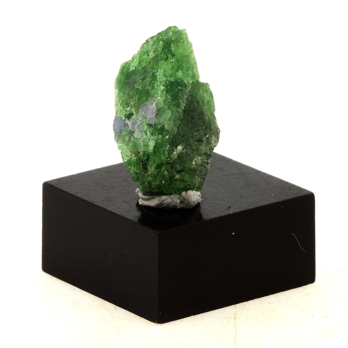 Grenat Tsavorite. 10.3 carats. Manyara Region, Tanzanie