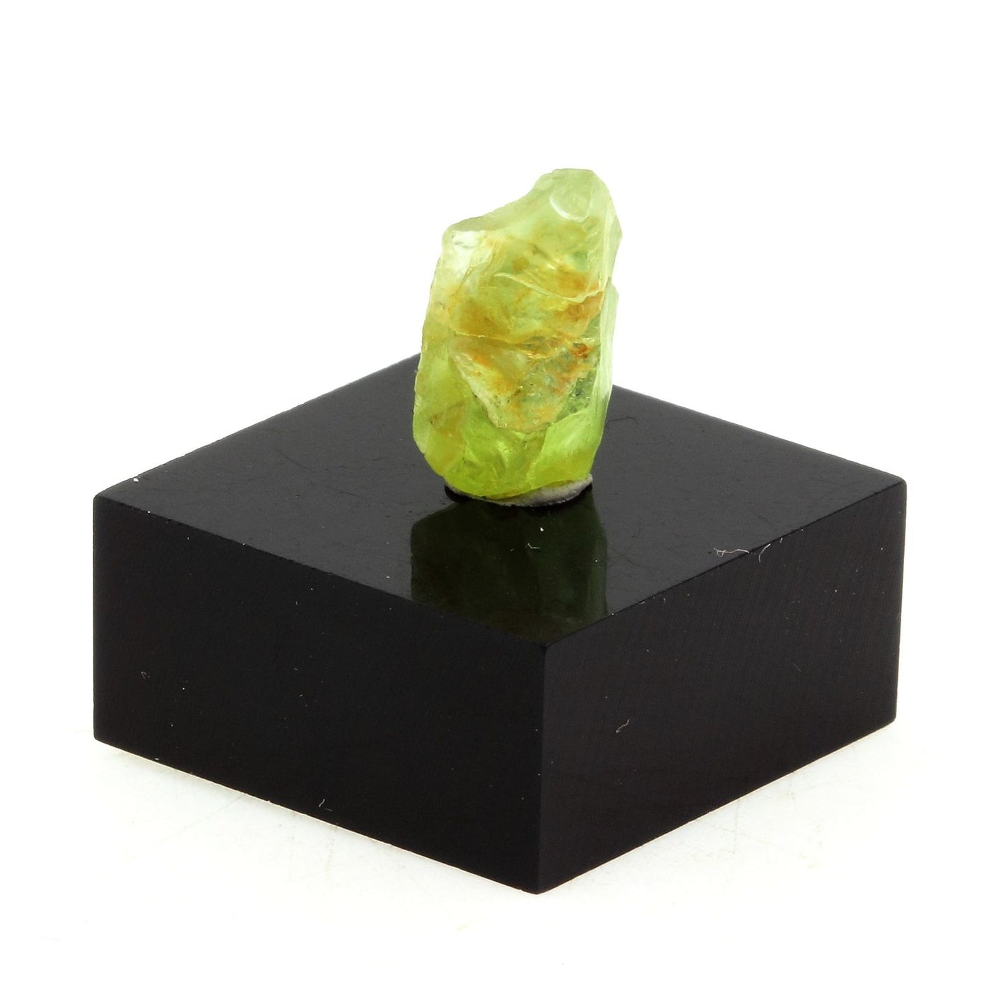 Péridot. 4.38 carats. Skardu District, Baltistan, Pakistan