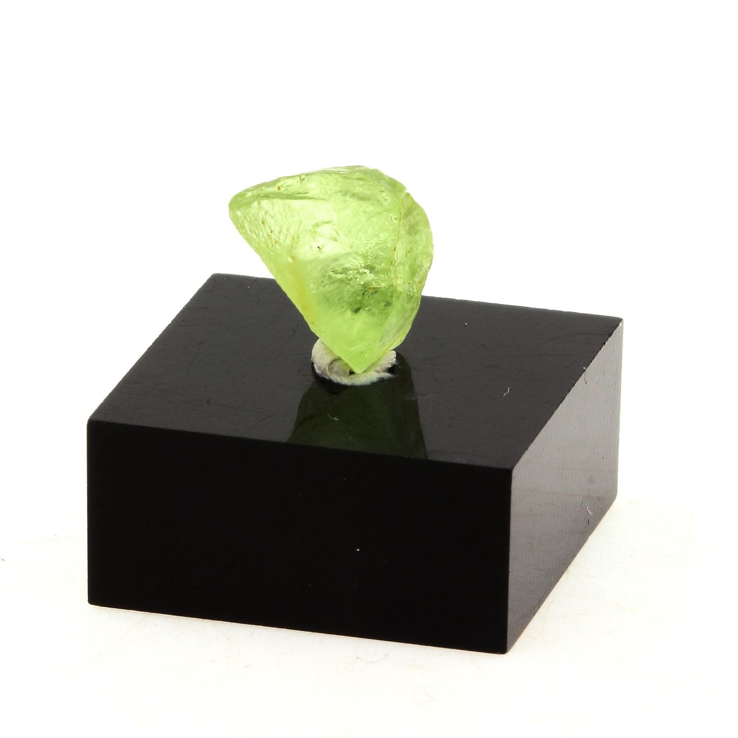 Péridot. 3.50 carats. Skardu District, Baltistan, Pakistan