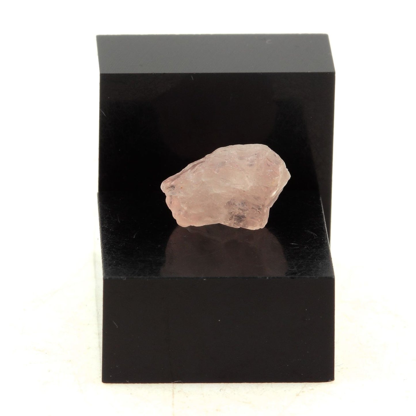 Morganite. 3.43 carats. Afrique