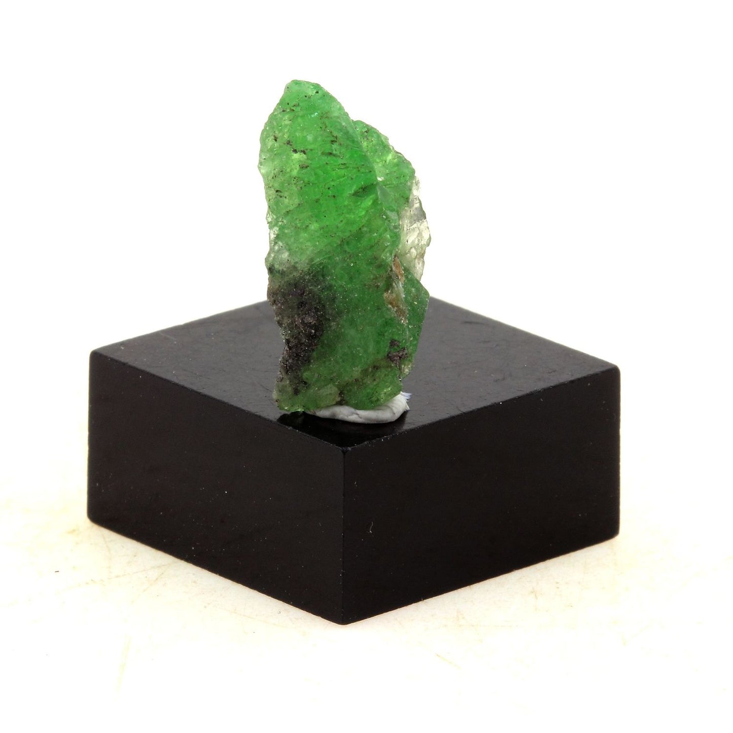 Grenat Tsavorite. 5.07 carats. Manyara Region, Tanzanie