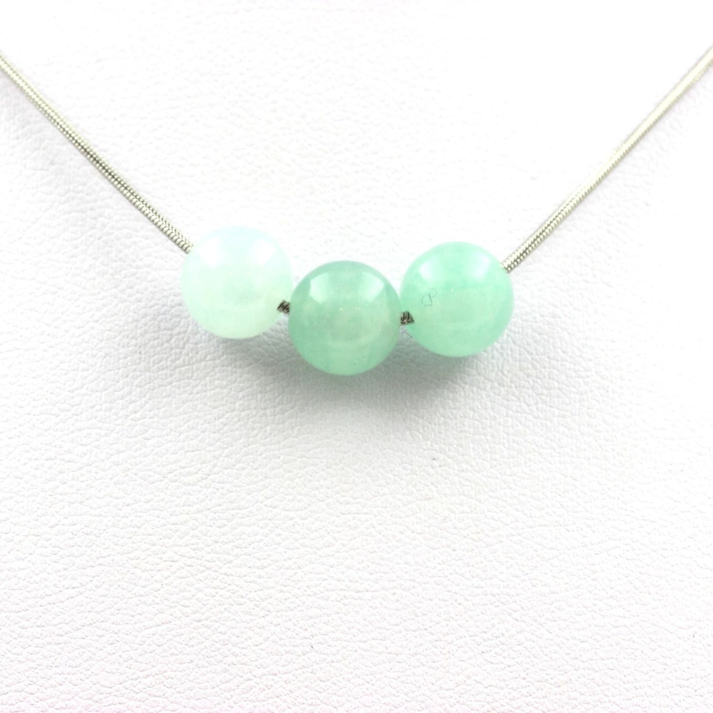 Collier 3 perles Angélite 8 mm