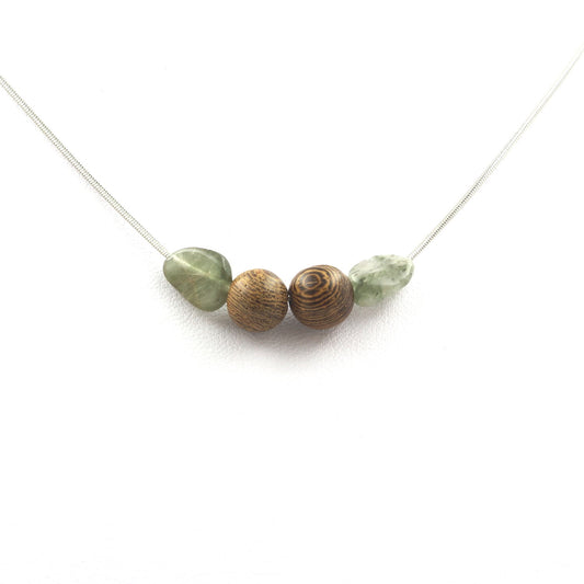 Collier Quartz rutile vert du Brésil + Perles bois 8 mm