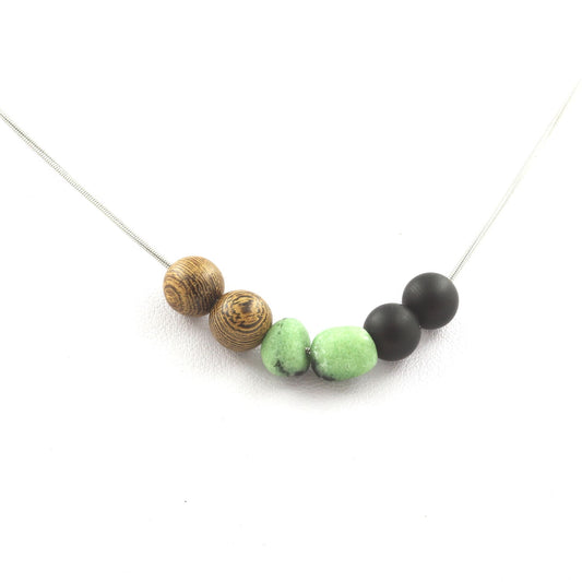 Collier Epidote de Myanmar (Birmanie) + Perles Onyx noir mat + bois 8 mm