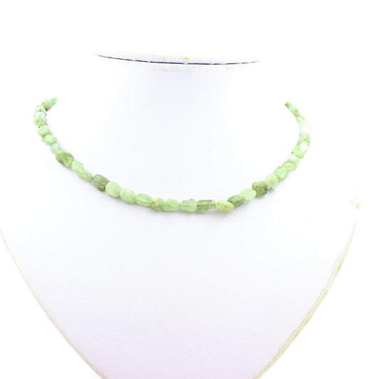 Collier perles Cyanite verte du Brésil