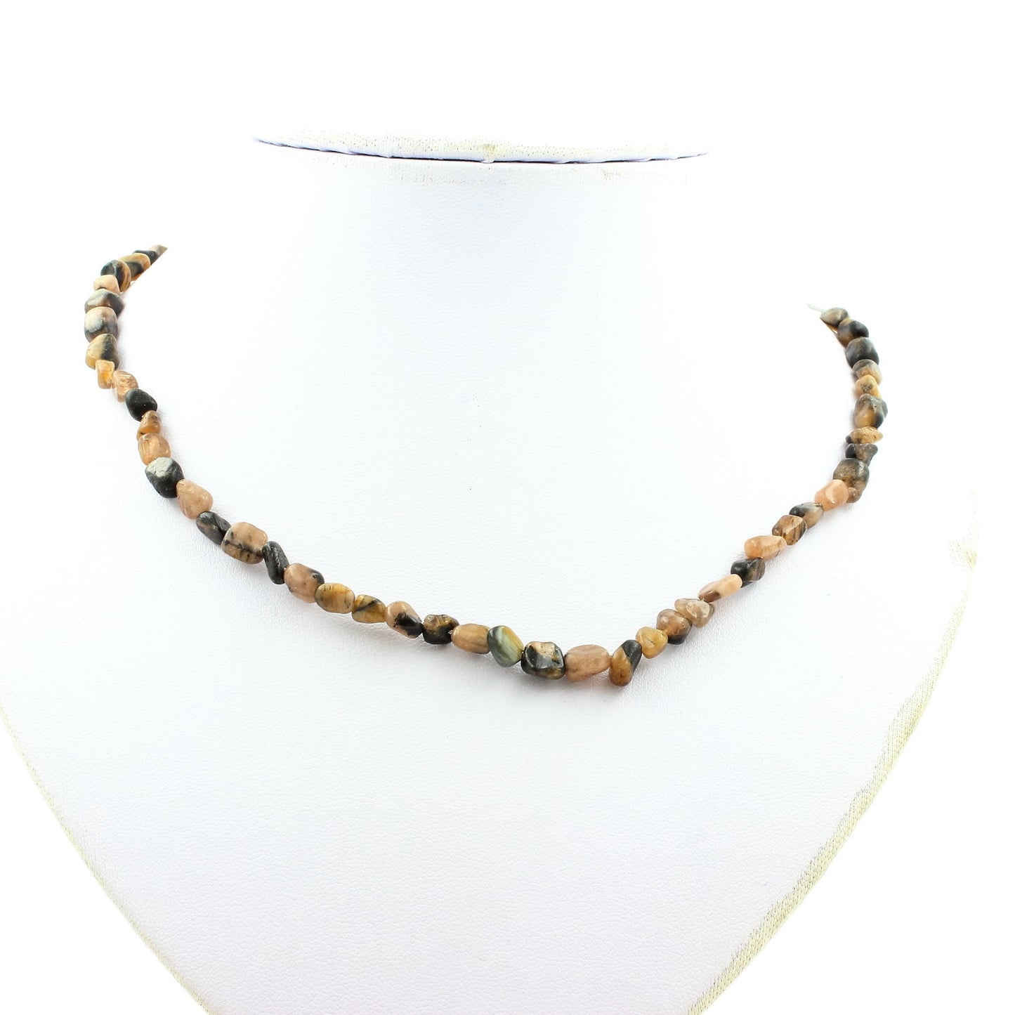 Collier perles Andalousite des USA